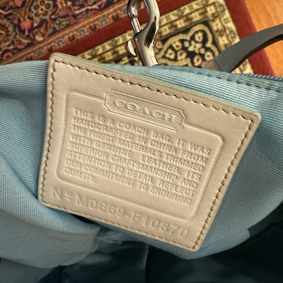 Rare Limited Edition Coach Bumble Bee & Flower 10.5”x9.5” Good Condition - Picture 3 of 7